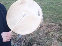 tambour en peau de Cerf